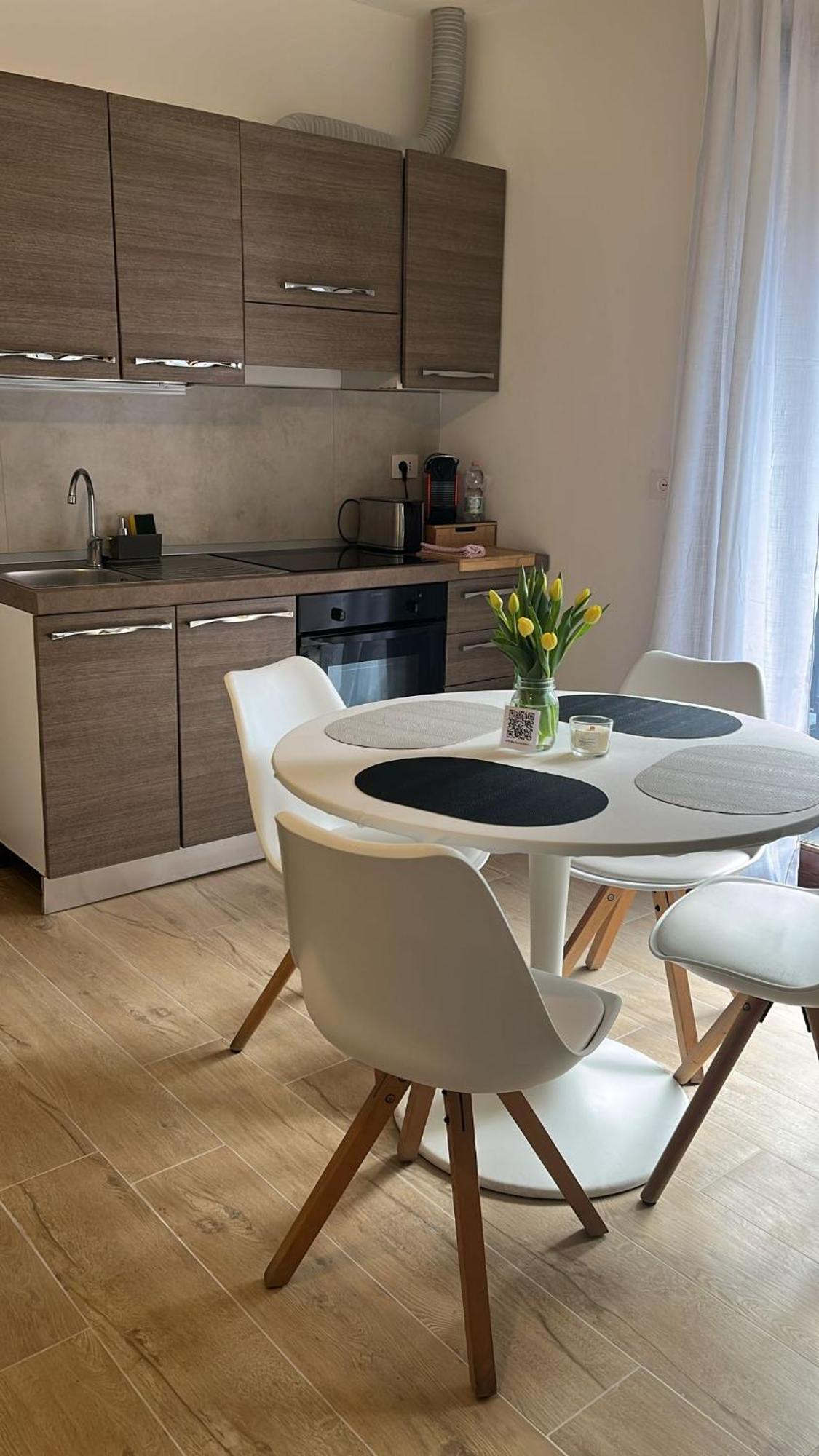 Like Home Mono 1 Sesto Calende Exterior photo
